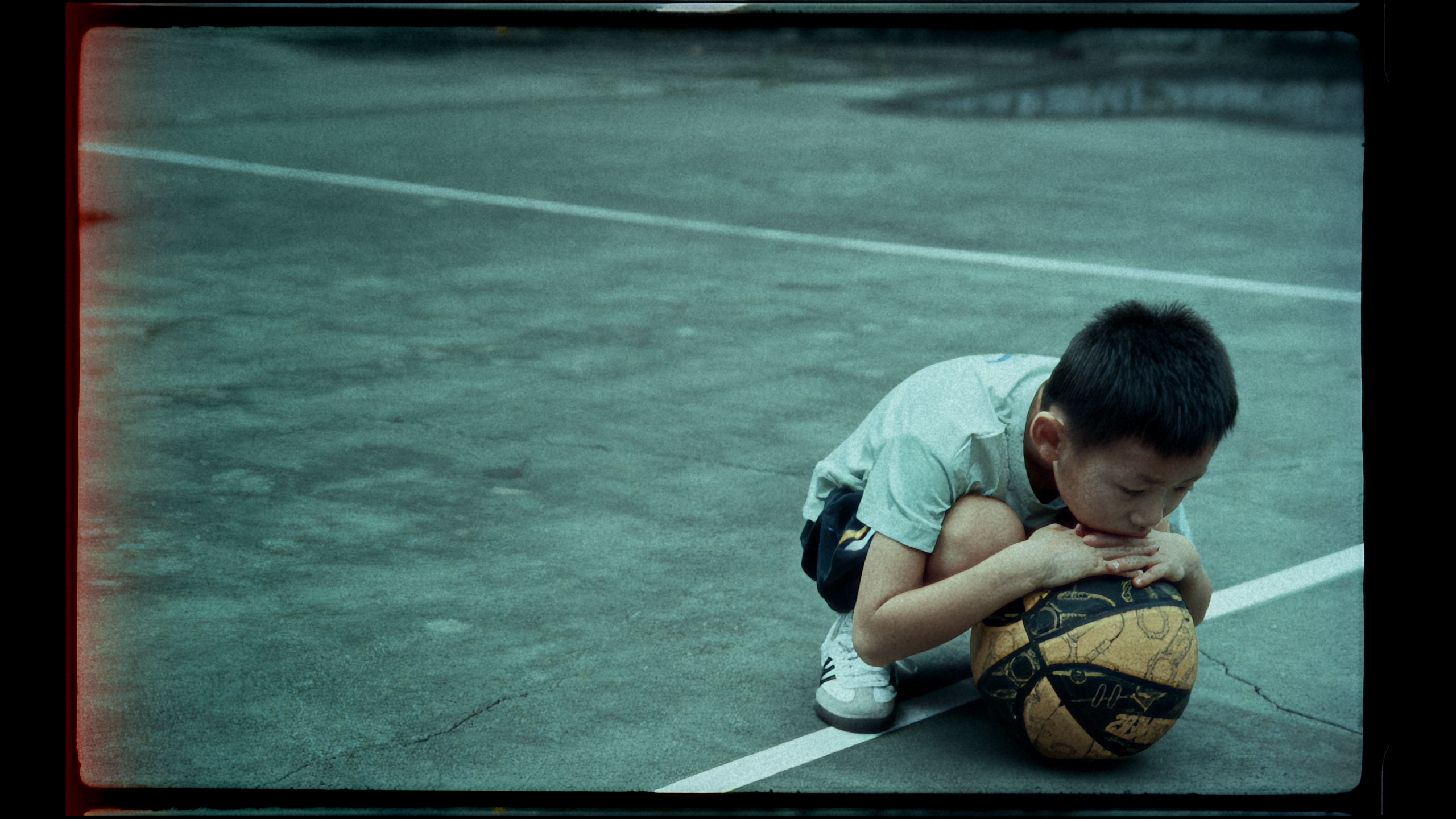 EMPTYSPACES_ONLINE_v2_01_00_50_02