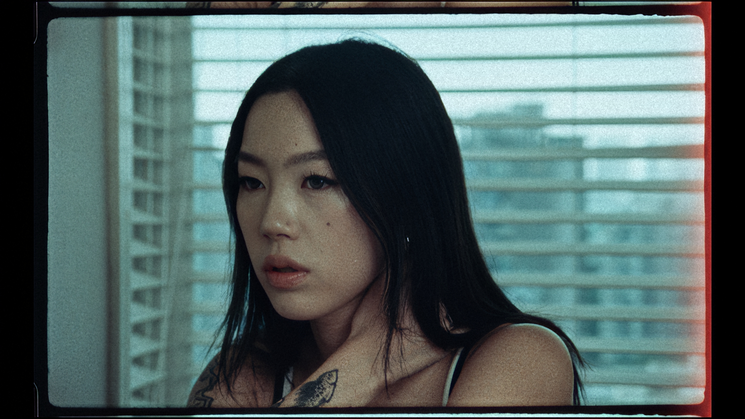 EMPTYSPACES_ONLINE_v2_01_01_17_03